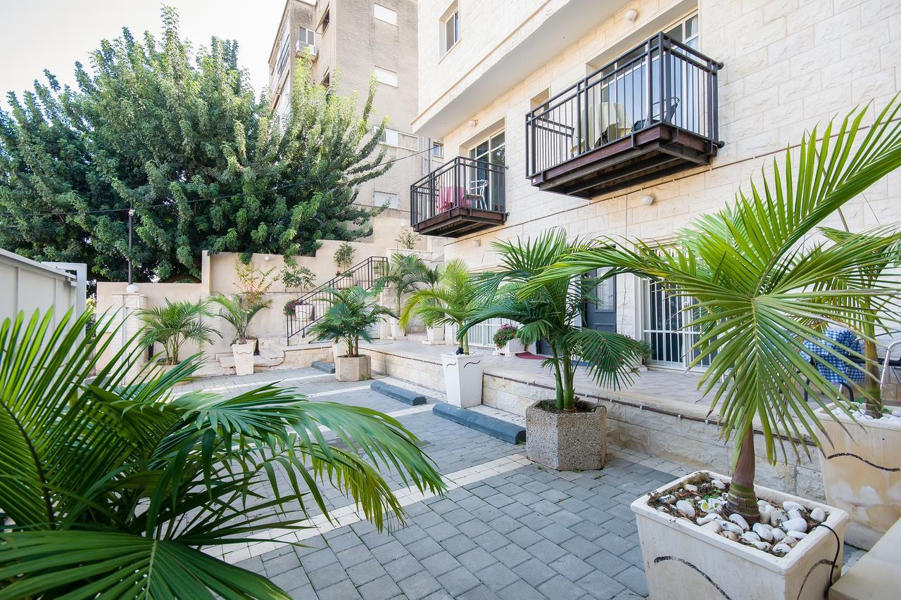 Casa De Aharon Apartments Haifa Exterior foto