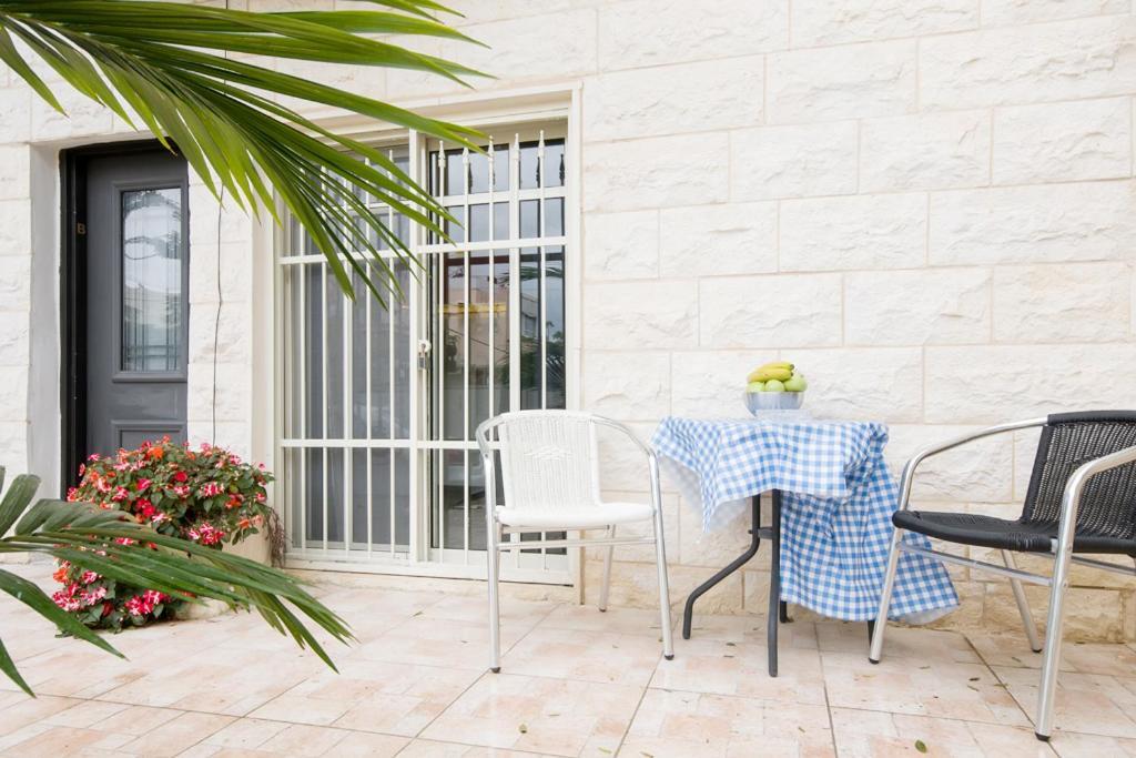 Casa De Aharon Apartments Haifa Exterior foto